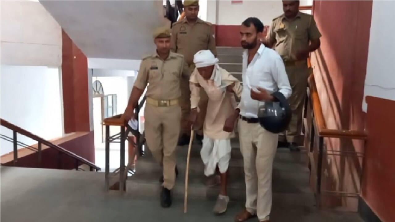 34 साल पुराने केस में 84 वर्षीय बुजुर्ग को जेल, वायरल वीडियो ने उठाए कई सवाल